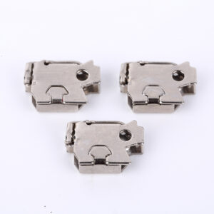 Nickel-plated manganese steel connector